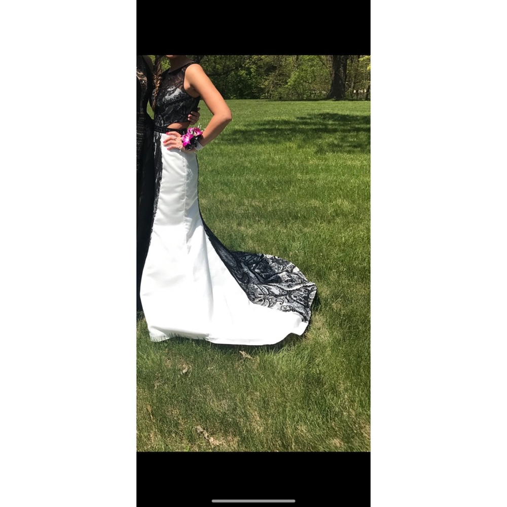 Prom dress